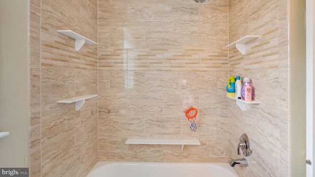 1140 DAYTON DR, Warminster, PA 18974