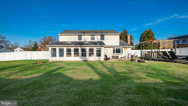 1140 DAYTON DR, Warminster, PA 18974