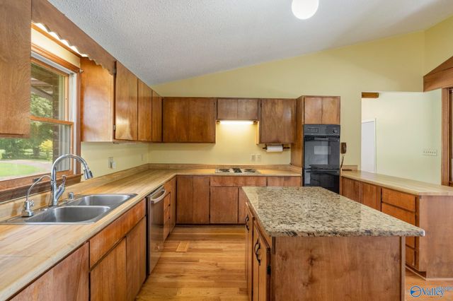 356 Springhill Road NW, Huntsville, AL 35806