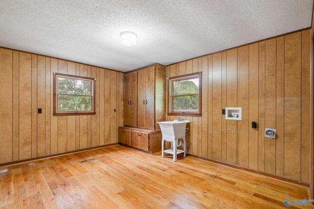 356 Springhill Road NW, Huntsville, AL 35806