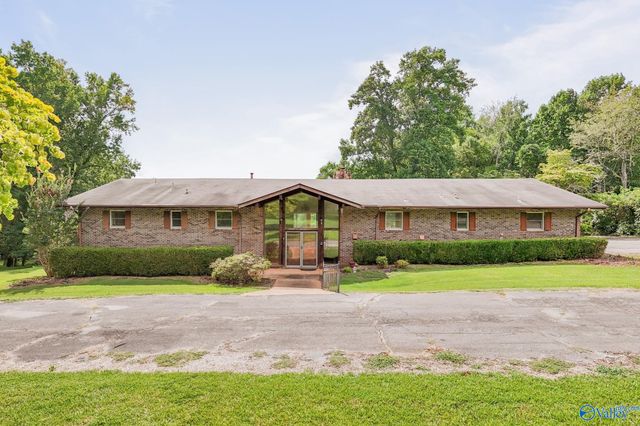 356 Springhill Road NW, Huntsville, AL 35806