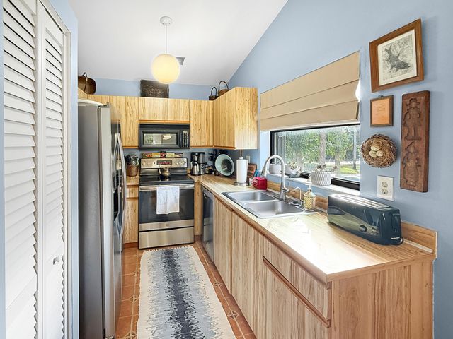 3358 Perimeter Drive, Greenacres, FL 33467