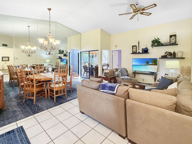 3358 Perimeter Drive, Greenacres, FL 33467