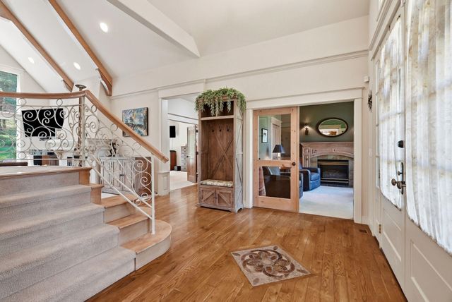 12820 S Fairway Ridge Ln, Spokane, WA 99224