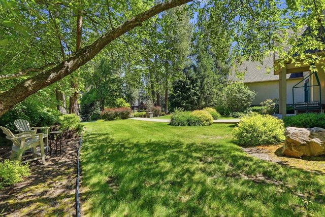 12820 S Fairway Ridge Ln, Spokane, WA 99224