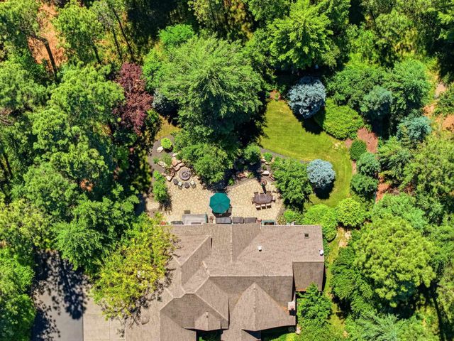 12820 S Fairway Ridge Ln, Spokane, WA 99224
