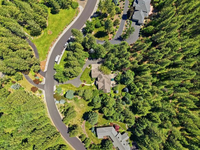 12820 S Fairway Ridge Ln, Spokane, WA 99224