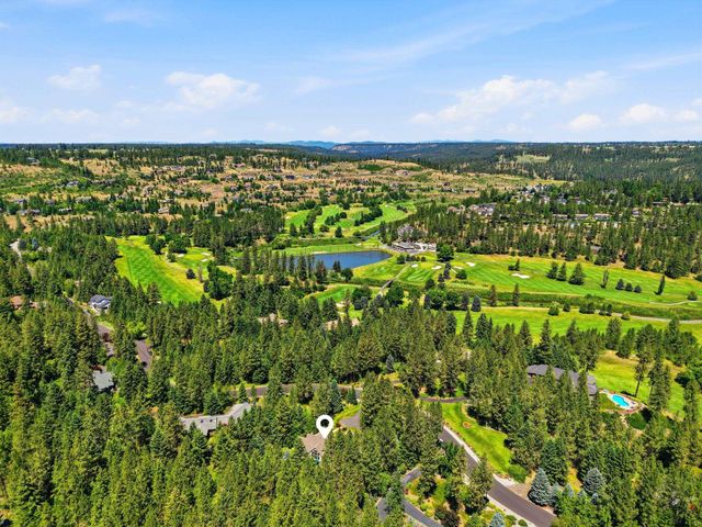 12820 S Fairway Ridge Ln, Spokane, WA 99224