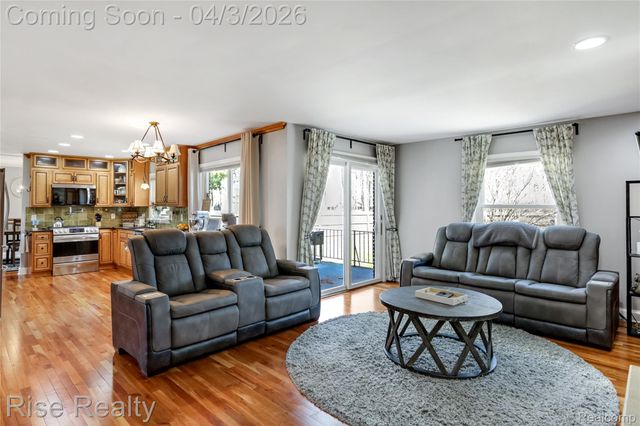 1366 Ox Yoke Drive, Flint Charter Township, MI 48532