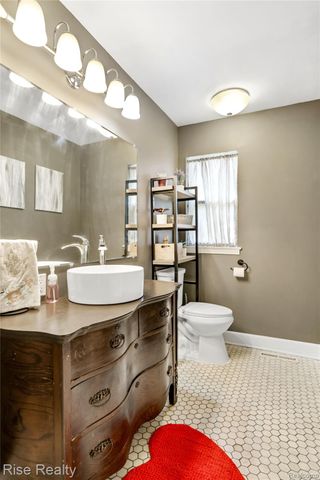 1366 Ox Yoke Drive, Flint Charter Township, MI 48532