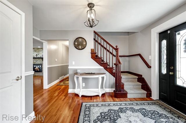 1366 Ox Yoke Drive, Flint Charter Township, MI 48532