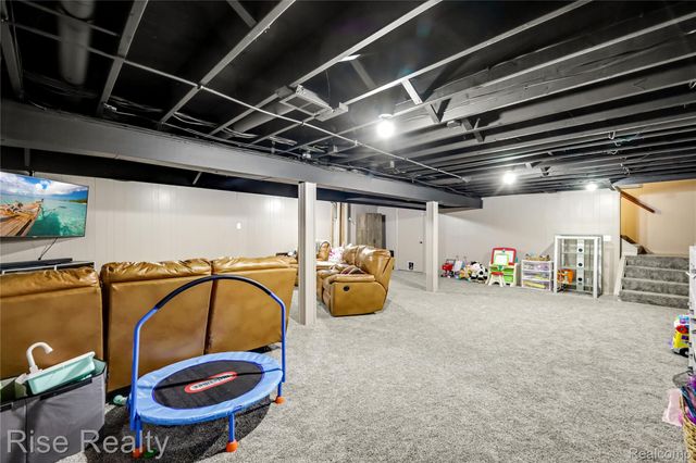 1366 Ox Yoke Drive, Flint Charter Township, MI 48532