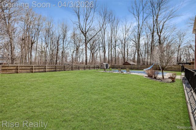 1366 Ox Yoke Drive, Flint Charter Township, MI 48532