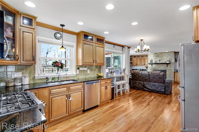 1366 Ox Yoke Drive, Flint Charter Township, MI 48532