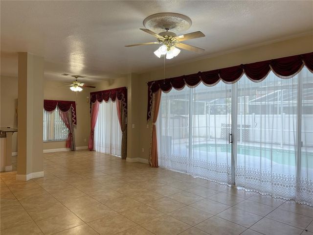1373 FOXFORREST CIRCLE, Apopka, FL 32712