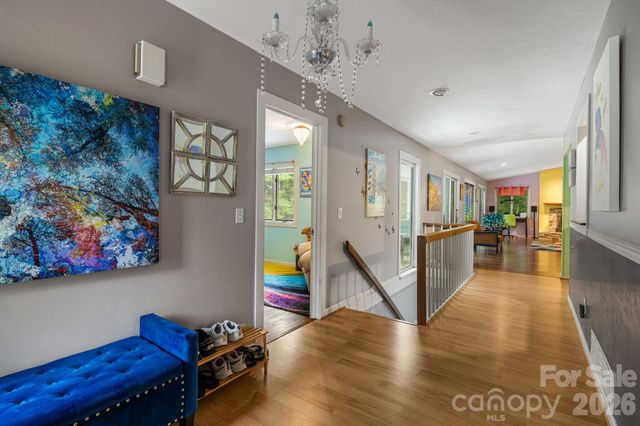 11 Beaumont Drive, Hendersonville, NC 28739