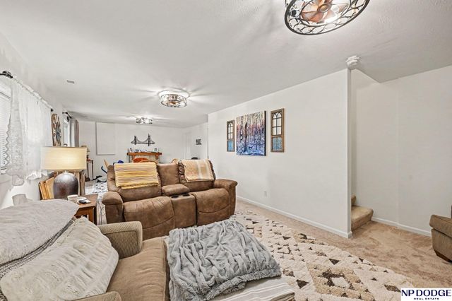 3816 S 191 Avenue, Omaha, NE 68130