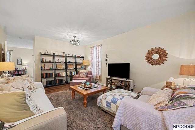 3816 S 191 Avenue, Omaha, NE 68130