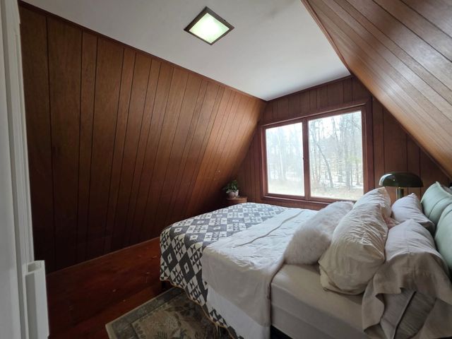 140 Sidetrack Road, Conway, NH 03860