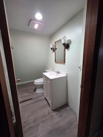 140 Sidetrack Road, Conway, NH 03860
