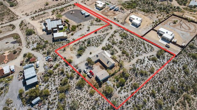 48214 N 33RD Avenue, New River, AZ 85087