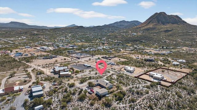 48214 N 33RD Avenue, New River, AZ 85087