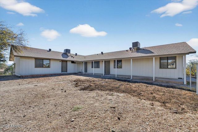 48214 N 33RD Avenue, New River, AZ 85087