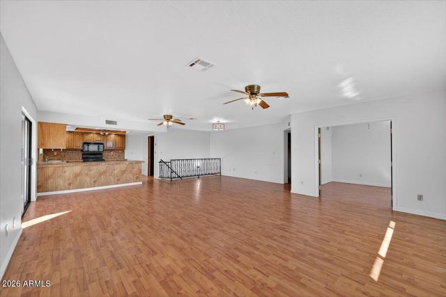 48214 N 33RD Avenue, New River, AZ 85087