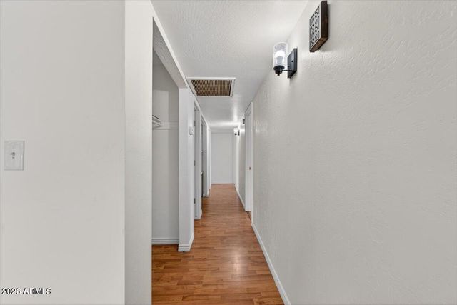 48214 N 33RD Avenue, New River, AZ 85087