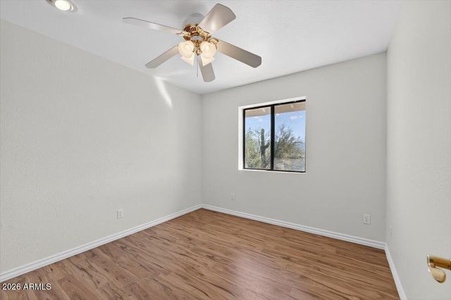 48214 N 33RD Avenue, New River, AZ 85087