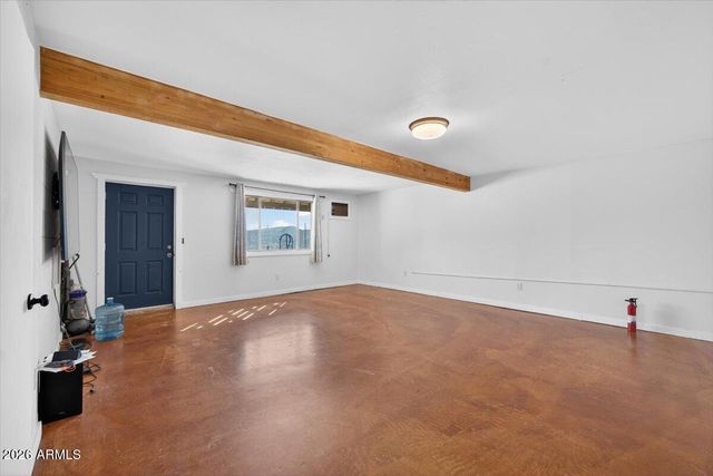 48214 N 33RD Avenue, New River, AZ 85087