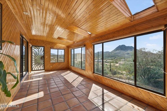 48214 N 33RD Avenue, New River, AZ 85087