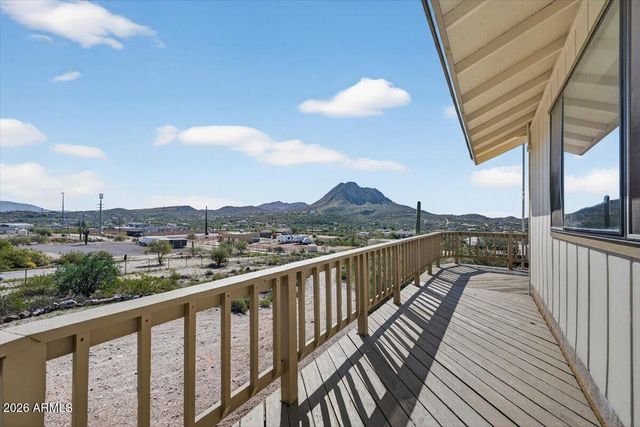 48214 N 33RD Avenue, New River, AZ 85087