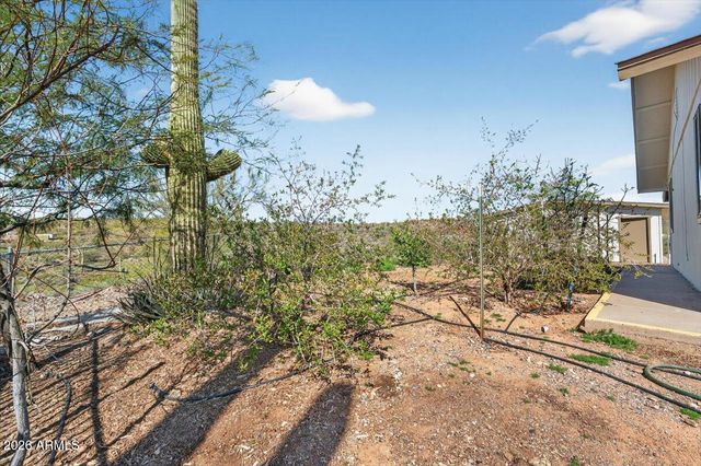 48214 N 33RD Avenue, New River, AZ 85087