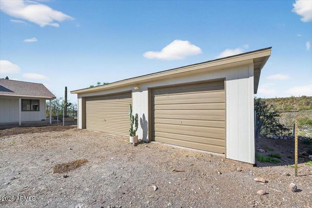 48214 N 33RD Avenue, New River, AZ 85087