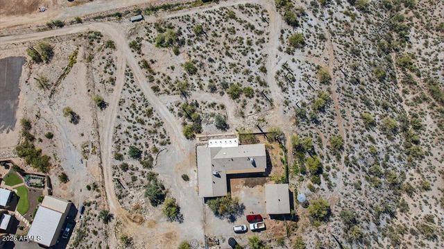 48214 N 33RD Avenue, New River, AZ 85087