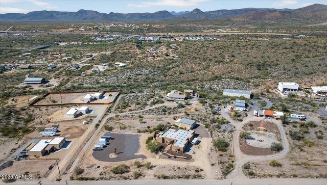 48214 N 33RD Avenue, New River, AZ 85087