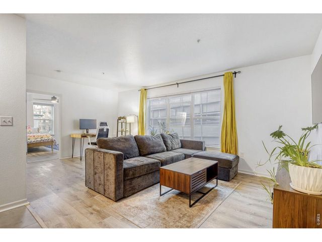 1623 Saint Paul St 310, Denver, CO 80206