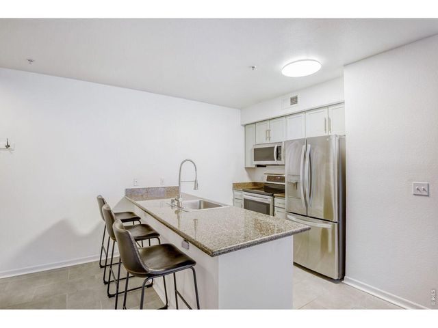 1623 Saint Paul St 310, Denver, CO 80206