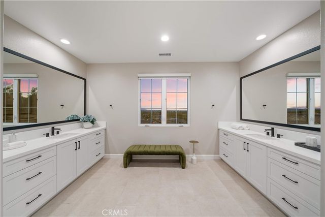 136 Salt Spg, Irvine, CA 92602