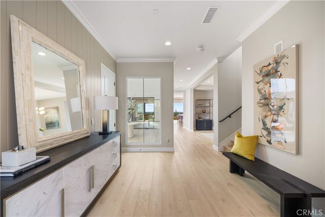136 Salt Spg, Irvine, CA 92602