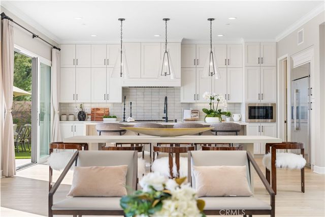 136 Salt Spg, Irvine, CA 92602