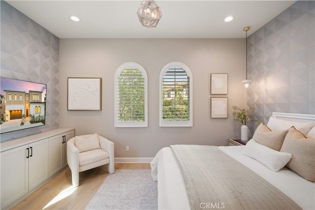 136 Salt Spg, Irvine, CA 92602