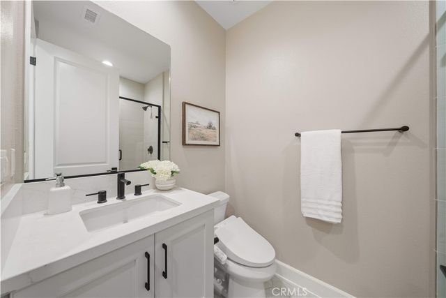 136 Salt Spg, Irvine, CA 92602