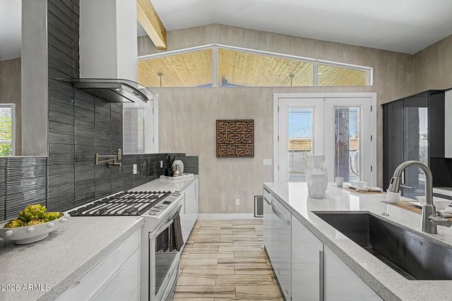 8302 E HEATHERBRAE Avenue, Scottsdale, AZ 85251