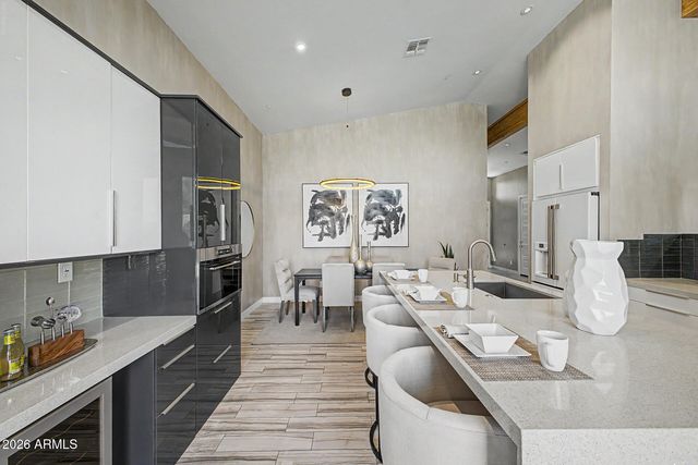 8302 E HEATHERBRAE Avenue, Scottsdale, AZ 85251