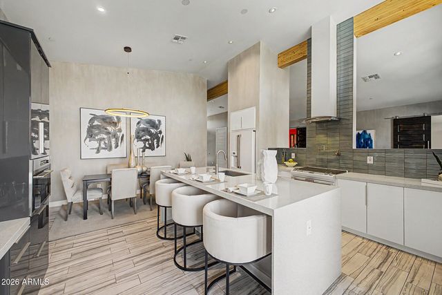 8302 E HEATHERBRAE Avenue, Scottsdale, AZ 85251