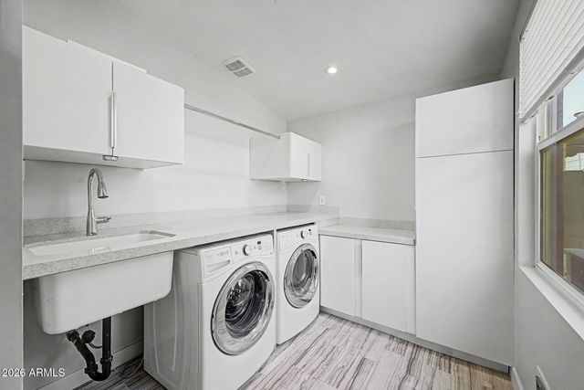 8302 E HEATHERBRAE Avenue, Scottsdale, AZ 85251