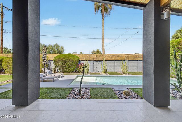 8302 E HEATHERBRAE Avenue, Scottsdale, AZ 85251