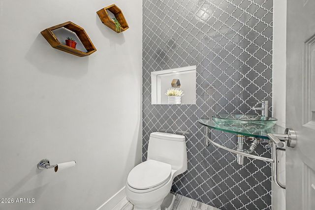 8302 E HEATHERBRAE Avenue, Scottsdale, AZ 85251